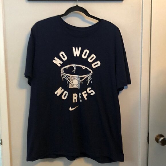Nike Athletic Cut T Shirt Size Extra Large - Picture 1 of 4